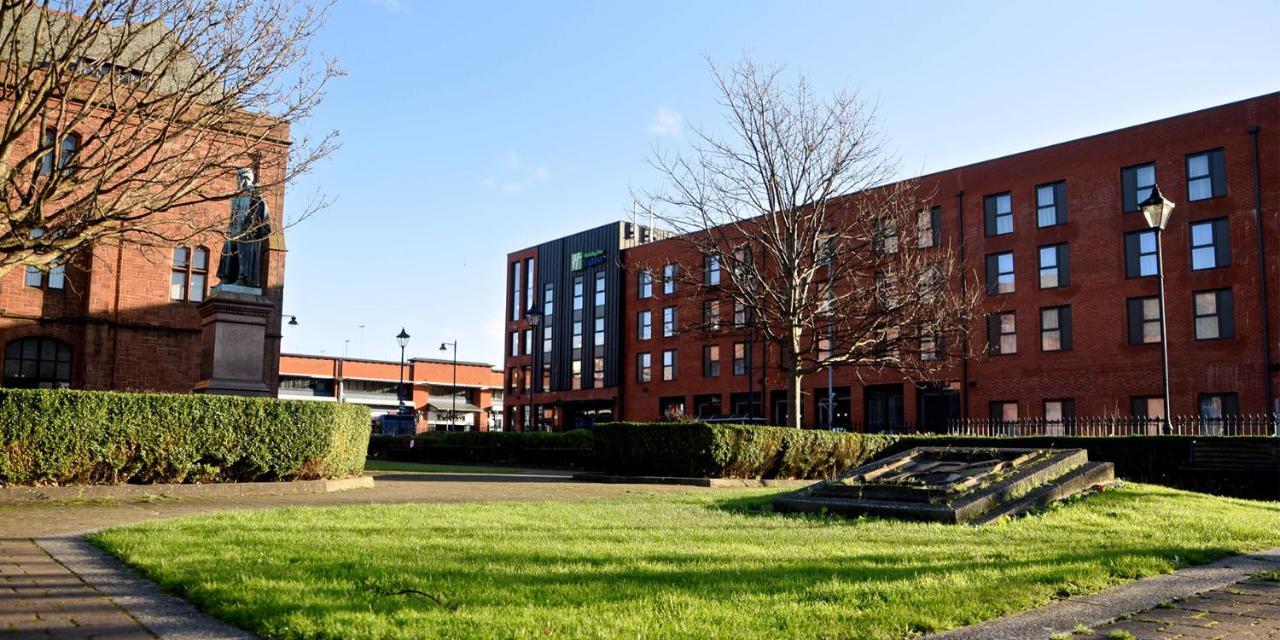 Holiday Inn Express - Barrow-In-Furness & South Lakes By Ihg Exterior foto