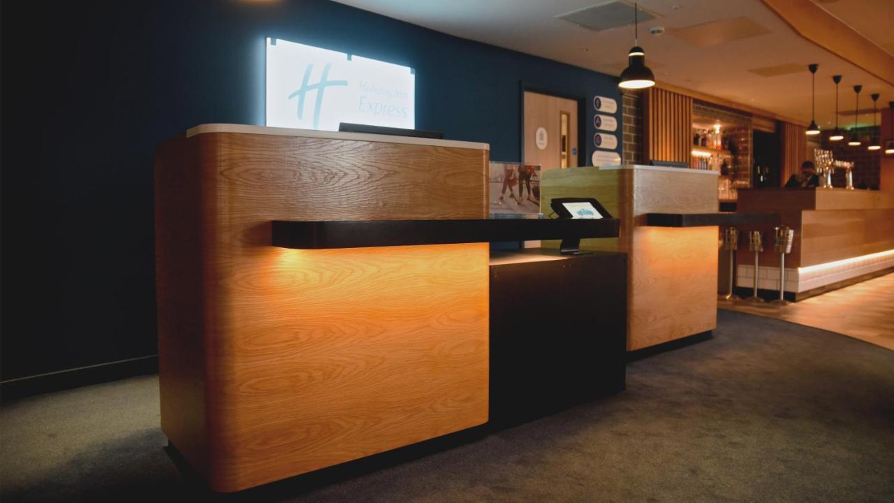 Holiday Inn Express - Barrow-In-Furness & South Lakes By Ihg Exterior foto